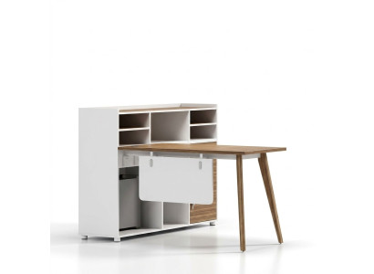 Luxuriöser Bürotisch aus Holz in modernem Design und hellen Farben