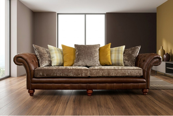 Klassische Chesterfield Sofa 4 Sitzer Sofas Couchen Leder Braun Design Polster
