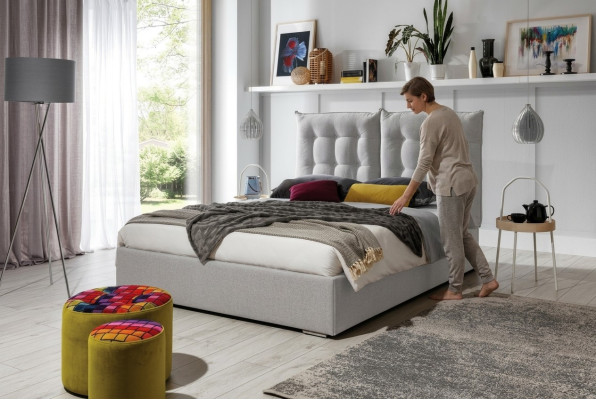 Design Polster Englisches Doppelbett Betten Chesterfield Luxus 140/160/180x200