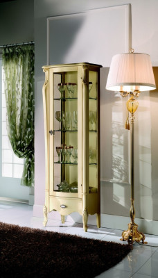 Klassische Möbel Italienische Möbel Holz Beige Vitrine Schicke Vitrineschrank Neu