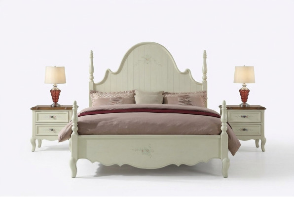 Unverwechselbares weißes Schlafzimmer-Set im klassischen Stil
