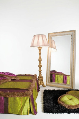 Klassischer Wandspiegel Holzrahmen Spiegel Möbel Barock Rokoko Glas Rahmen Wand Neu