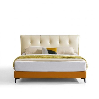 Luxus Lederbett Bett Doppel Ehe Polster Hotel Komplettes Set Nachttische