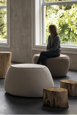 Sitzhocker Hocker Pouf Puff Sitzpouf Fußhocker Ottomane Samt 50x67m Textil