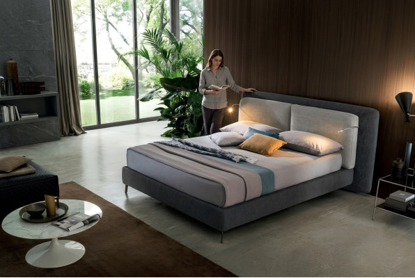 Doppel Hotel Betten Schlafzimmer Textil Bett Polster Design Luxus Holz Italien