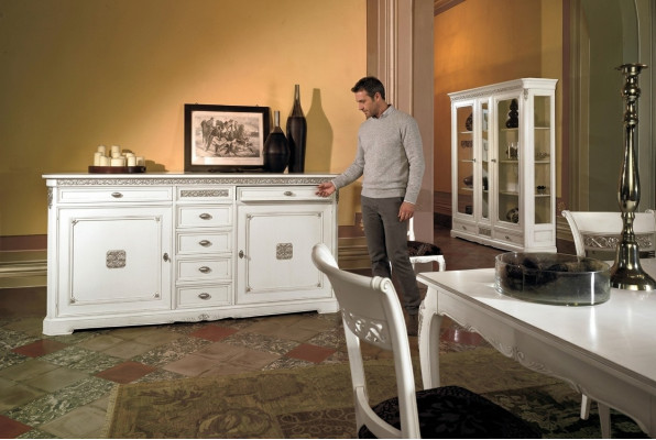 Anrichte Holz Schränke Wohnzimmer Anrichten Vitrine Klassische Kommode Kommoden