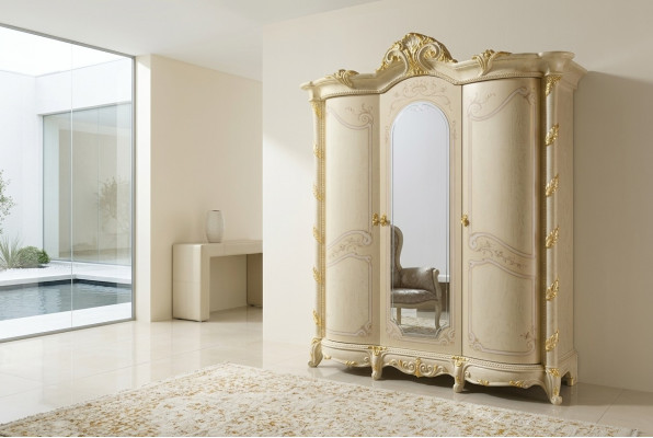 Klassischer Holz Massiv Kleiderschrank Holz Schlafzimmer Regal Schrank Schrank