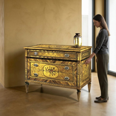 Kommoden Holz Schränke Anrichte Möbel Kommode Sideboard Schrank Klassische neu
