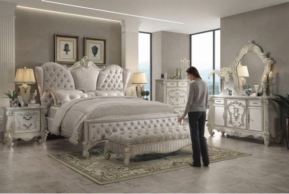 Design Schlafzimmer 6tlg. Bett 2x Nachttisch Hocker Kommode Spiegel