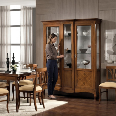 Vitrine Holz Luxus Schränke Klassische Anrichte Schrank Möbel Italienische Braun