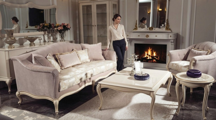 Dreisitzer Klassisches Sofa Couch Polster Möbel Italienische Möbel Sofa