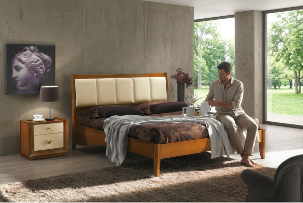 Luxus Set 3tlg. Schlafzimmer Bett Nachttisch Betten Doppel Holz Bettgestell Neu