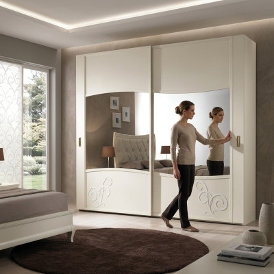 Luxus Kleiderschrank mit Schiebetüren Schlafzimmer Schrank Schränke Holz Design