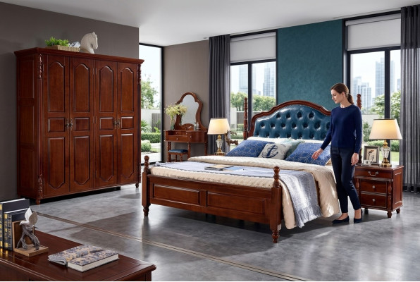Schlafzimmer Set 4 tlg Klassisch Bett +2x Nachttische Kleiderschrank