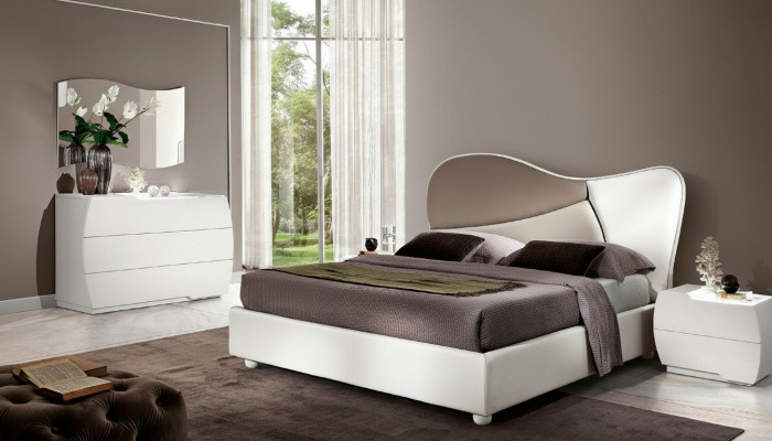 Schlafzimmer Bett Nachttisch Kommode Spiegel Garnitur Weiß Modern Luxus Set 5tlg