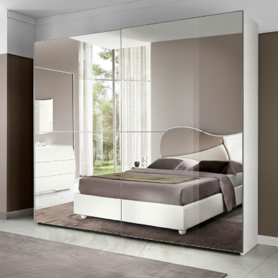 Spiegelschrank Kleiderschrank Schwebetüren Schränke Holz Design Modern Schrank