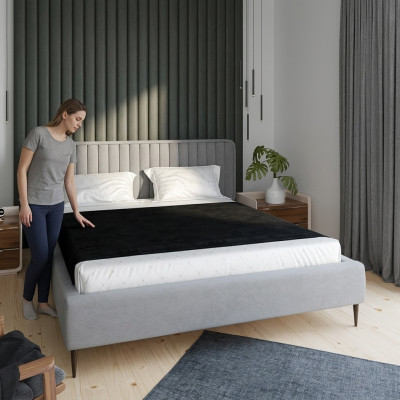 Bett Grau Doppelbett Schlafzimmer Holz Möbel Design Elegantes Polster Stoff Neu