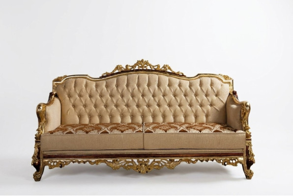 Chesterfield Couch Barock Dreisitzer Möbel Sofa Couchen Stoff Gold