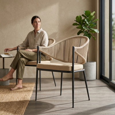 Beiger Stuhl Einsitzer Polstermöbel Esszimmer Stühle Edelstahlelemente