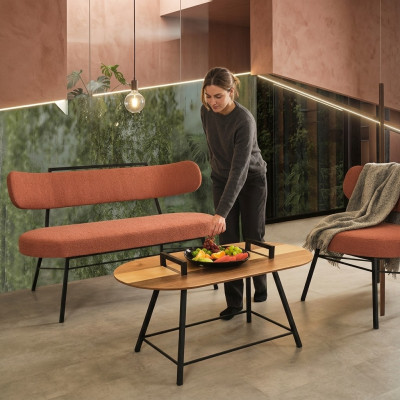 Bank Wohnzimmer Sitzbank Gepolsterte Sitzmöbel Stoff Textil Couchtisch