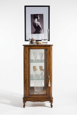 Klassische Braune Vitrine Luxus Glasschrank Designer Holzmöbel Wohnzimmer