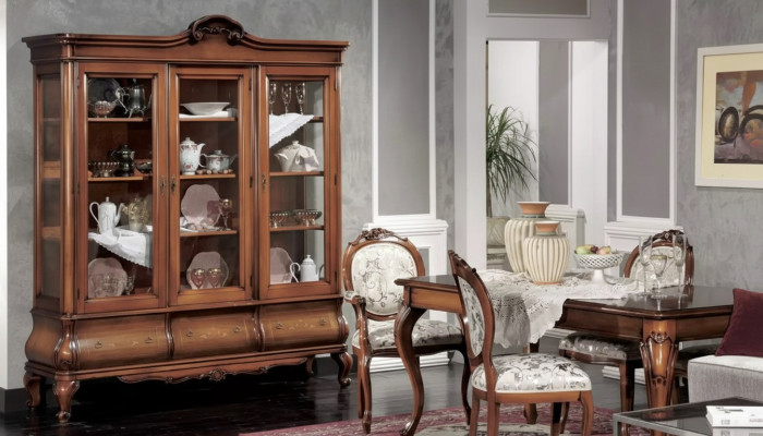 Klassische Esszimmer Garnitur Holzmöbel Esstisch 4x Stühle Vitrine 6tlg