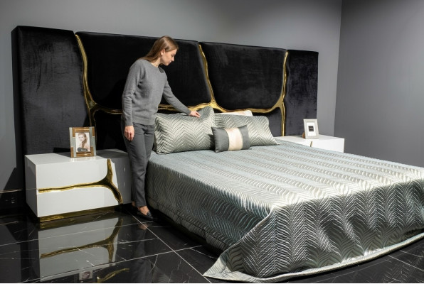 Schlafzimmer Garnitur Doppelbett Luxus Bett Nachttische Modern Schwarz