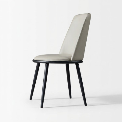 Esszimmermöbel Stilvoller Stuhl Luxus Polster Designer Holz Einsitzer