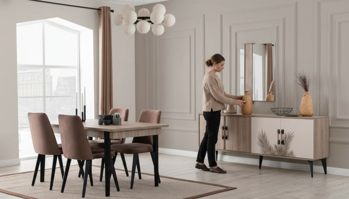 Braune Esszimmer Garnitur Luxus Esstisch 4x Stühle Sideboard Spiegel