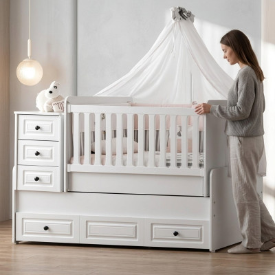 Luxuriöses weißes Babybett Stilvoll Holzbett für das Kinderzimmer neu