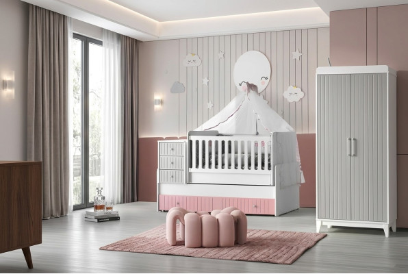 Stilvolles Kinderbett für Baby Mehrfarbig Perfekte Möbel für Ihr Kinderzimmer удаление