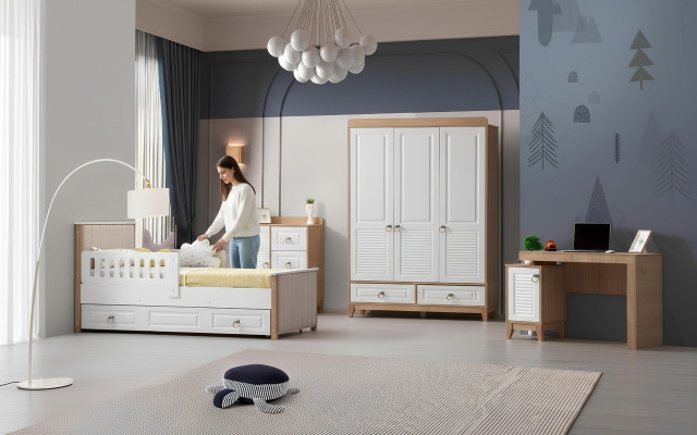 Luxuriös Kinderzimmer Set Besteht aus Bett Schrank Kommode Tisch 4tlg.