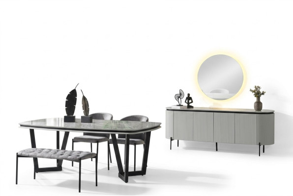 Modern Esszimmer Set Besteht aus Esstisch 4x Stühle und Anrichte Spiegel