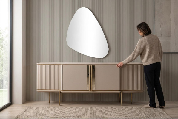 Beige Esszimmer Anrichte 2-türig Luxuriöser Spiegel Moderne Holz Möbel