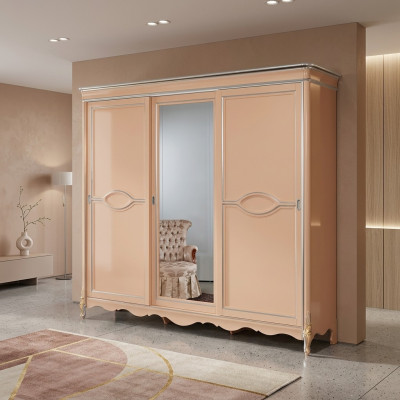 Beiger Schlafzimmer Kleiderschrank 3-türig Massivholz Möbel Klassisch