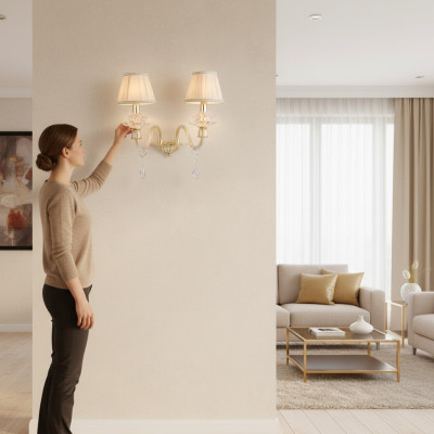 Stilvolle Wandlampe Klassische Wandlampe in Gold luxuriöser Kronleuchter