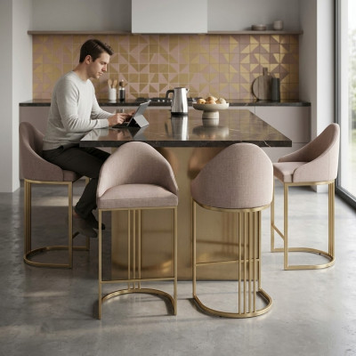 Stilvoll Esstisch 4x Stühle Beige Lehnstuhl Möbel Einrichtung Sitzpolster Stühle