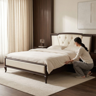Bett aus Holz Chesterfield Betten Doppelbett im Schlafzimmer Samt Textil
