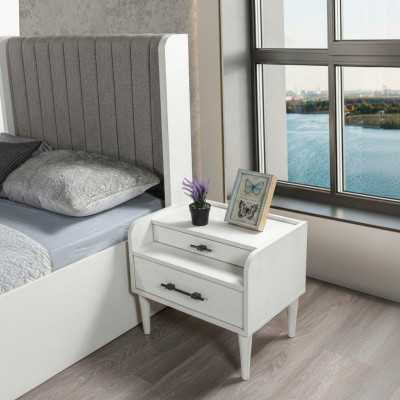 Elegantná moderná nočná skrinka