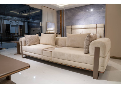Elegantes Beiges Stoffsofa für Wohnzimmer im modernen Stil