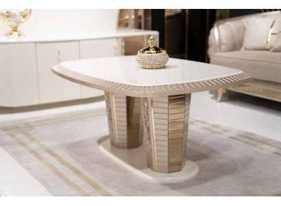 Eleganter Couchtisch aus Holz in Beige im modernen Design