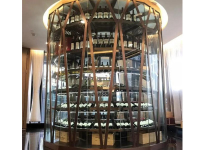 Weinbar Weinturm Rund Weinlagerturm Weinkeller Weinkellerregal Metallregal