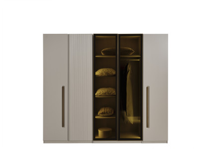 Eleganter weißer Kleiderschrank aus Holz im klassischen Stil